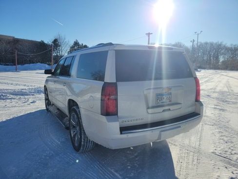 Used 2015 Chevrolet Suburban LTZ image 11