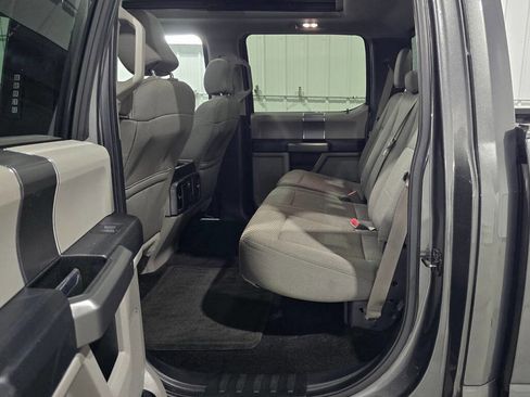 Used 2016 Ford F150 XLT w/ Equipment Group 302A Luxury image 8