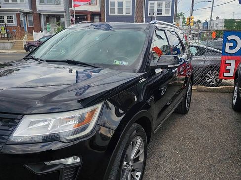 Used 2018 Ford Explorer Limited AWD/4WD image 5