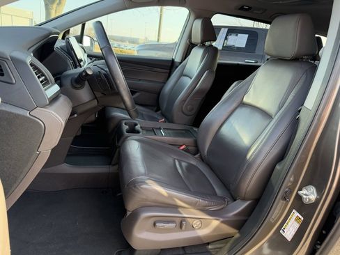 Used 2018 Honda Odyssey EX-L image 26