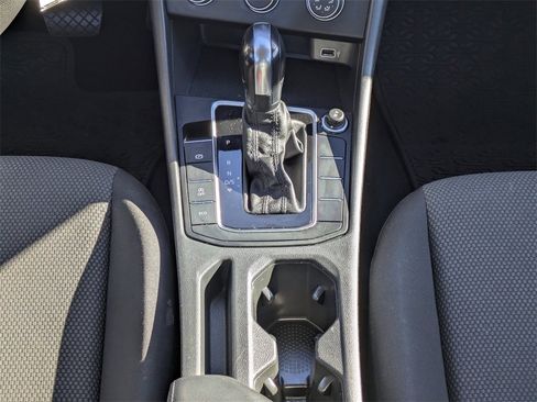 Used 2019 Volkswagen Jetta S w/ Driver Assistance Package image 19