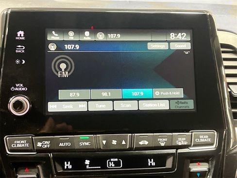 Used 2024 Honda Odyssey Sport image 14