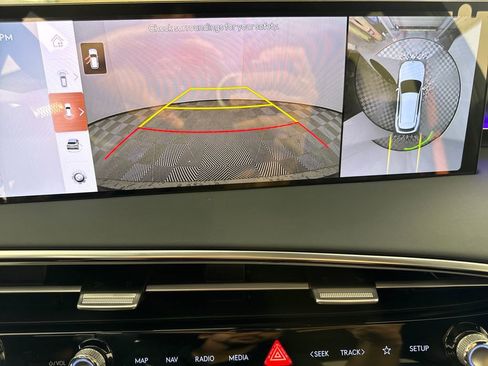 New 2026 Genesis GV70 3.5T Sport Prestige AWD/4WD image 19