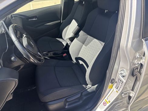 Used 2020 Toyota Corolla SE image 21