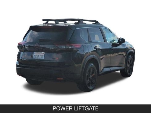Used 2025 Nissan Rogue SV AWD/4WD image 9