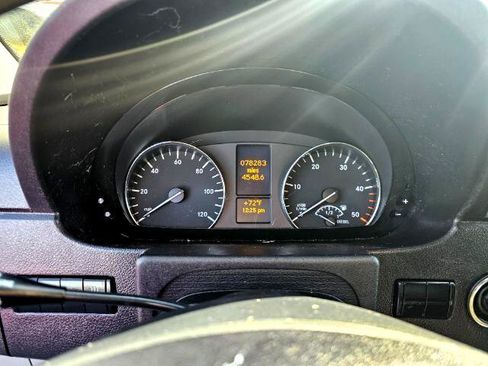 Used 2016 Mercedes-Benz Sprinter 2500 image 14