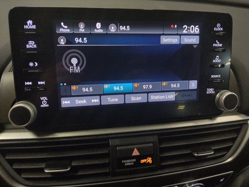 Used 2020 Honda Accord EX image 25