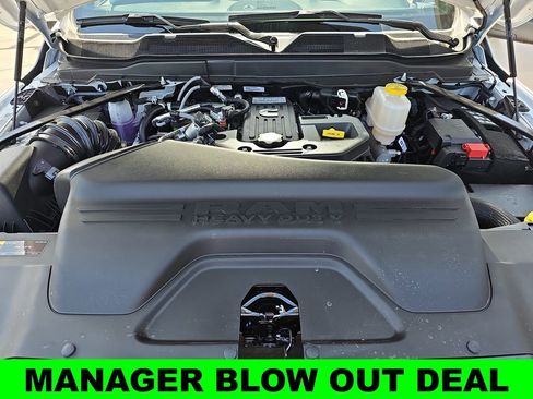 New 2025 RAM 4500 Tradesman AWD/4WD image 33