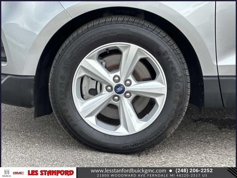 Used 2021 Ford Edge SE w/ Cargo Accessory Package AWD/4WD image 10