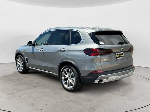 New 2026 BMW X5 xDrive50e w/ Executive Package AWD/4WD image 5
