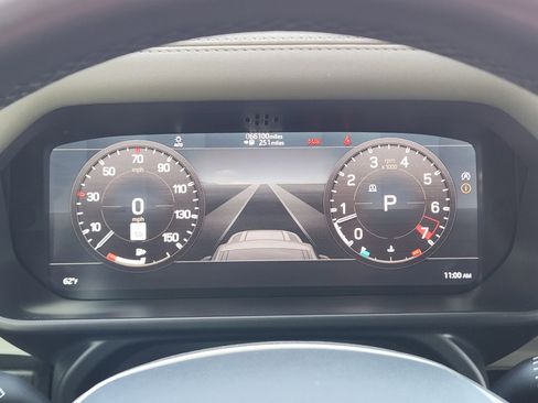 Used 2021 Land Rover Defender 110 SE image 15