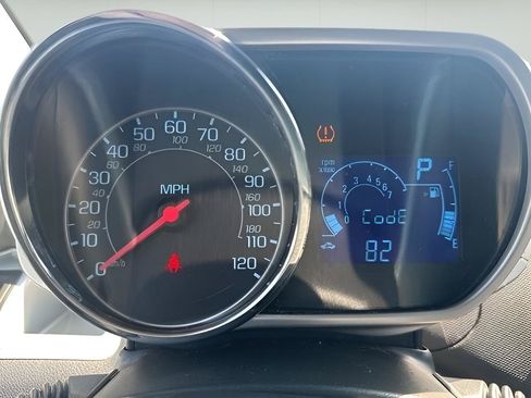 Used 2014 Chevrolet Spark LT FWD image 17