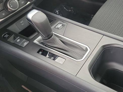 New 2026 Nissan Kicks S FWD image 11
