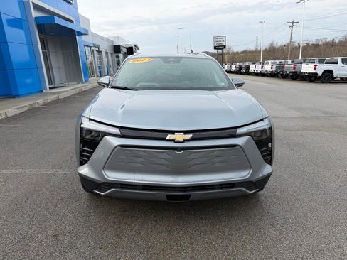 Used 2024 Chevrolet Blazer EV LT image 8
