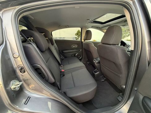 Used 2016 Honda HR-V EX image 12