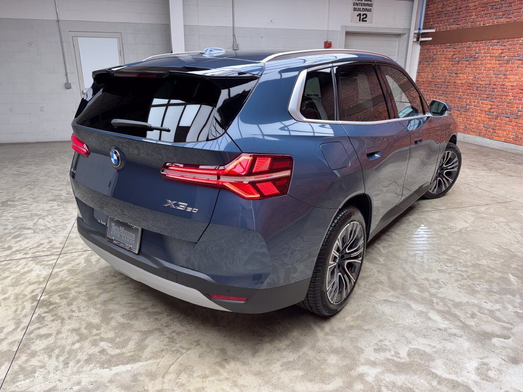 Used 2026 BMW X3 xDrive30i w/ Premium Package AWD/4WD image 5