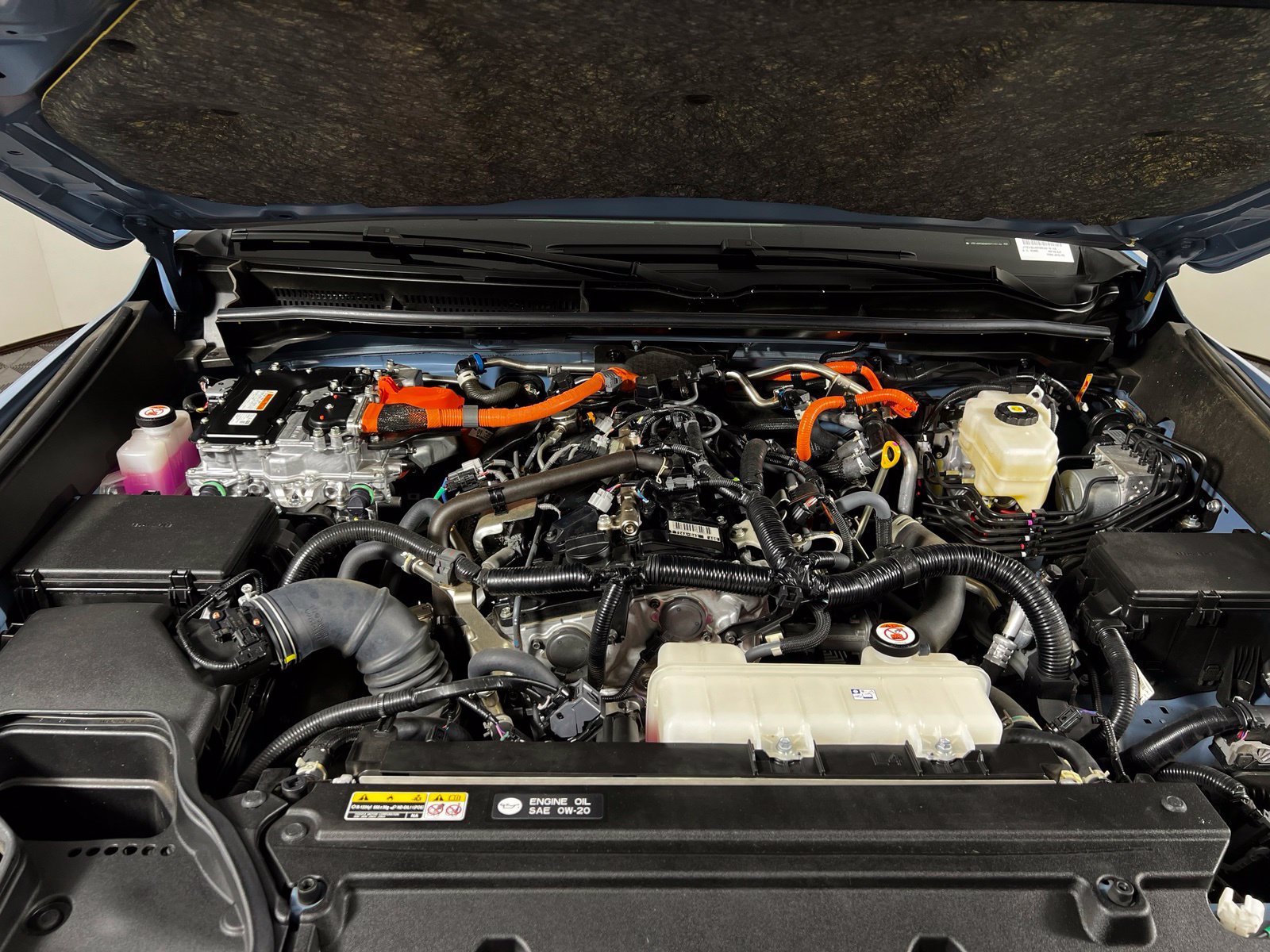 Certified 2025 Toyota 4Runner Limited AWD/4WD image 9