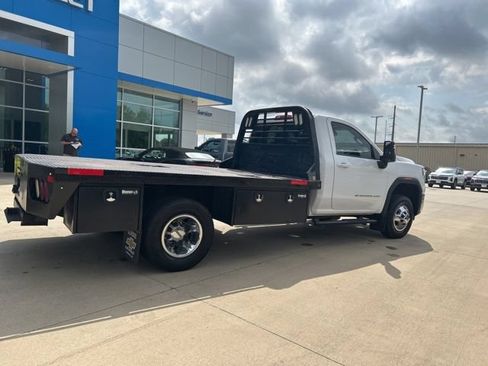 Used 2024 GMC Sierra 3500 SLE w/ SLE Convenience Package AWD/4WD image 16