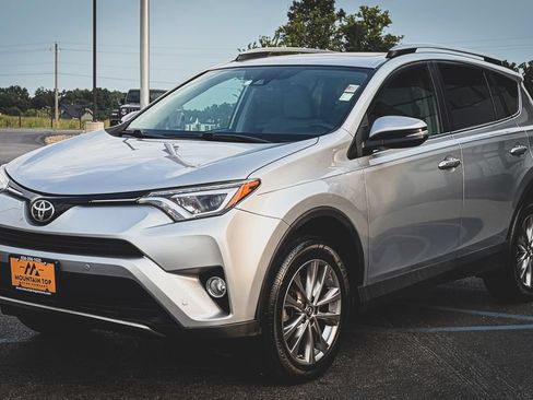 Used 2017 Toyota RAV4 Limited w/ All Weather Liner Package AWD/4WD image 20