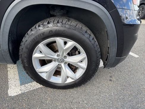 Used 2018 Volkswagen Atlas SE image 11