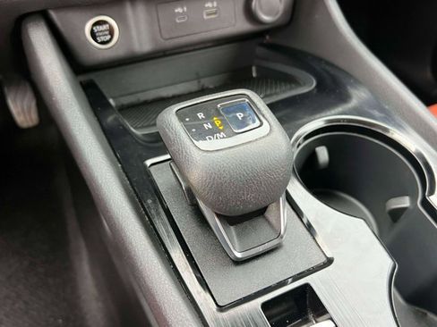 Used 2021 Nissan Rogue SV image 27