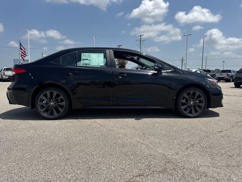 New 2026 Toyota Corolla SE FWD image 8