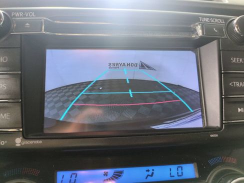 Used 2014 Toyota RAV4 XLE AWD/4WD image 20