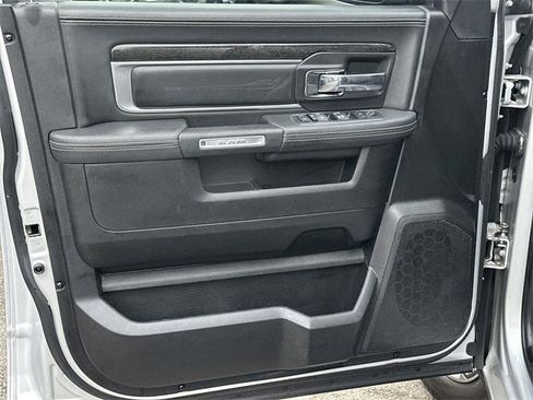 Used 2016 RAM 1500 Limited image 22