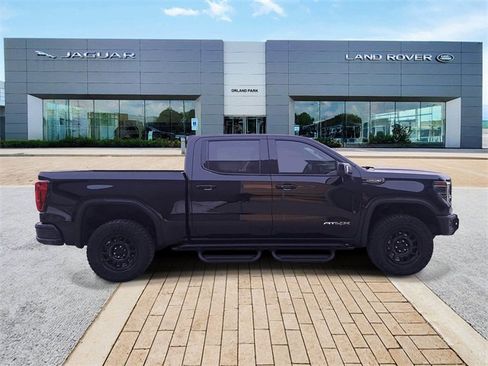 Used 2023 GMC Sierra 1500 AT4X w/ AT4X AEV Edition image 4