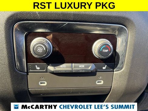 Used 2024 Chevrolet Suburban RST w/ Luxury Package AWD/4WD image 39