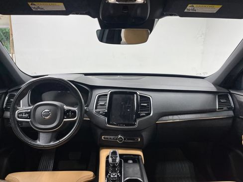 Used 2021 Volvo XC90 T8 Inscription w/ Advanced Package AWD/4WD image 19