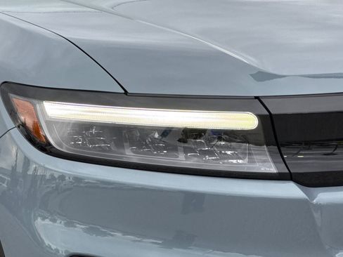 Used 2026 Honda Prologue Touring image 11