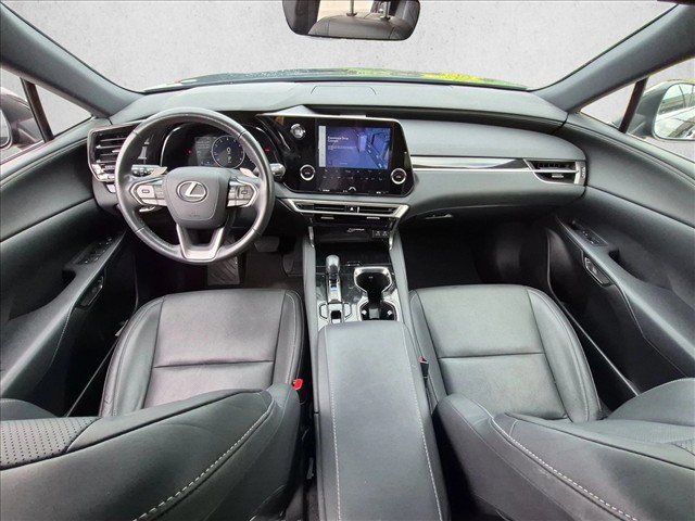 Used 2024 Lexus RX 350 FWD w/ Technology Package image 16