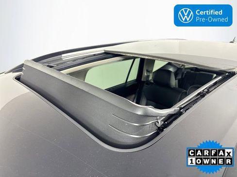 Certified 2023 Volkswagen Atlas SE w/ Panoramic Sunroof Package AWD/4WD image 22