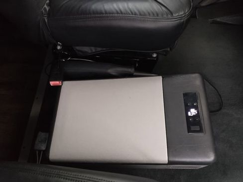 Used 2014 Mercedes-Benz Sprinter 2500 image 49