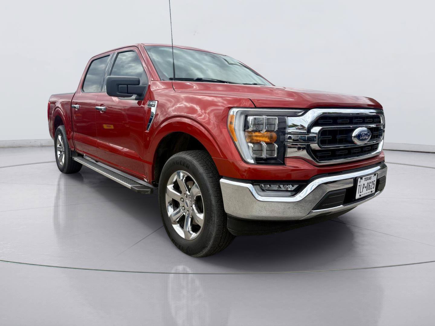 Used 2023 Ford F150 XLT w/ Equipment Group 302A High RWD image 1