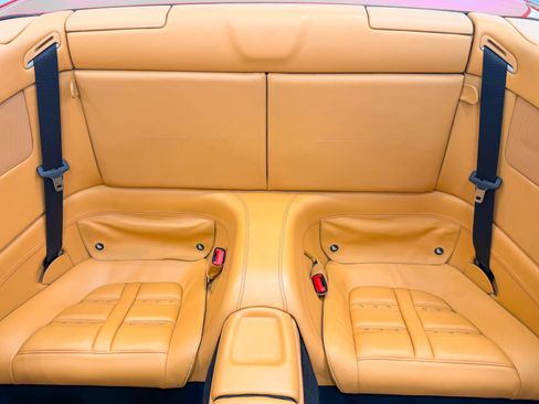 Used 2014 Ferrari California RWD image 28