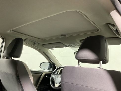 Used 2014 Toyota RAV4 XLE image 2