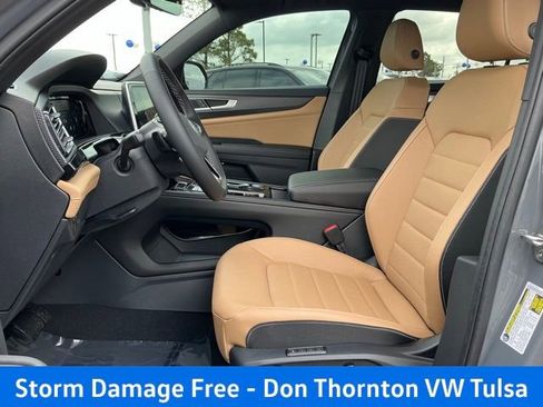New 2026 Volkswagen Atlas Cross Sport SEL AWD/4WD image 14