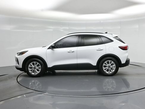 Certified 2025 Ford Escape Active w/ Tech Pack #1 FWD image 30
