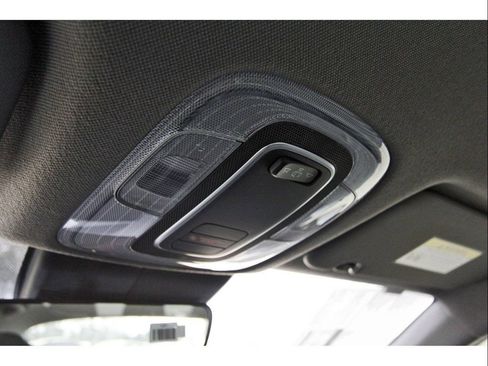 Certified 2026 Hyundai Elantra SE FWD image 16