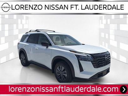 New 2026 Nissan Pathfinder SV w/ SV Premium Package