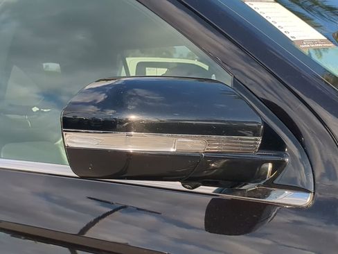 Used 2024 Lincoln Navigator Reserve image 12