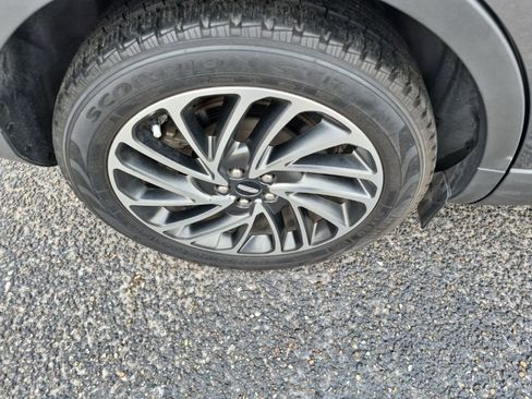 Used 2020 Lincoln Nautilus Reserve w/ Cargo Utility Package image 24