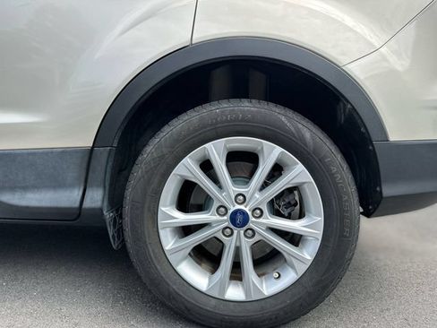 Used 2018 Ford Escape SEL FWD image 10