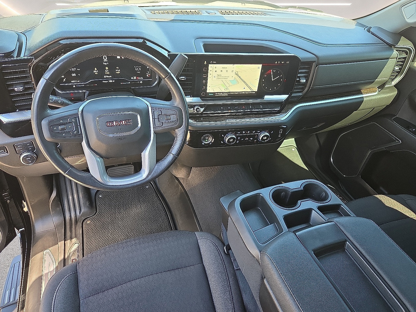 Used 2022 GMC Sierra 1500 Elevation w/ X31 Off-Road Package AWD/4WD image 6