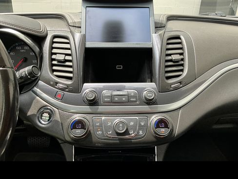 Used 2018 Chevrolet Impala LT FWD image 5