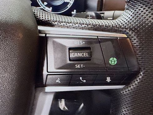 Used 2023 Mitsubishi Outlander SE image 15