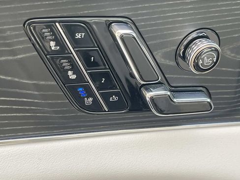 Certified 2024 Cadillac Lyriq Sport RWD image 32