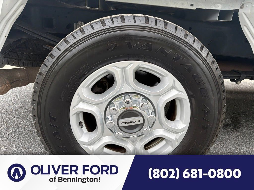 Used 2025 Ford F250 XLT AWD/4WD image 13